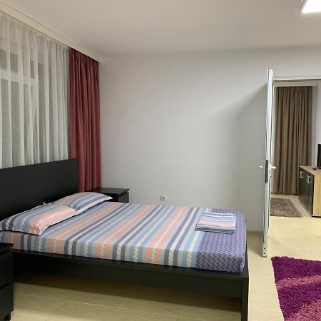 Eli Apartment Galaţi エクステリア 写真