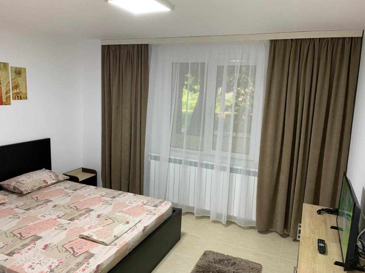 Eli Apartment Galaţi エクステリア 写真
