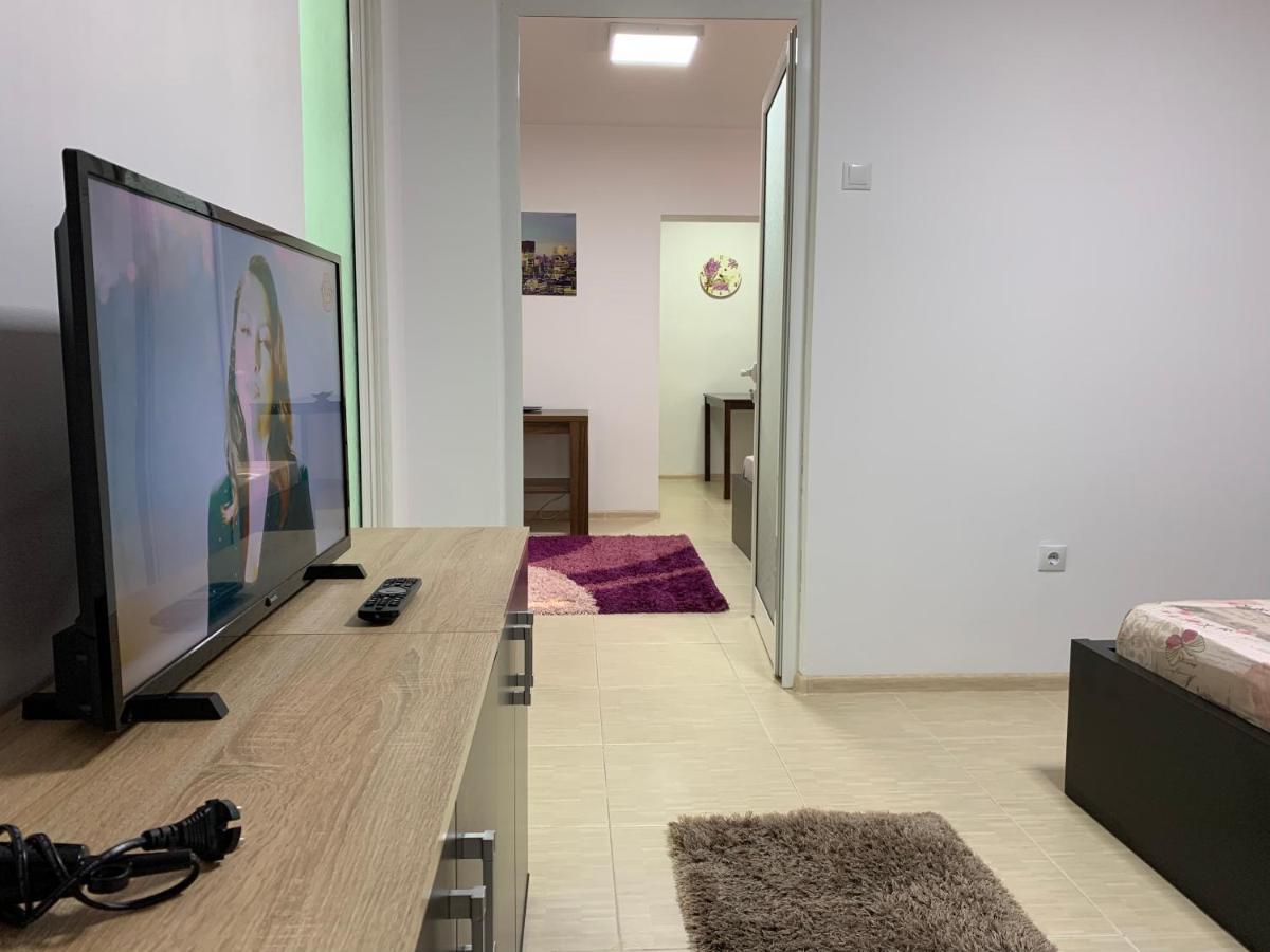 Eli Apartment Galaţi エクステリア 写真