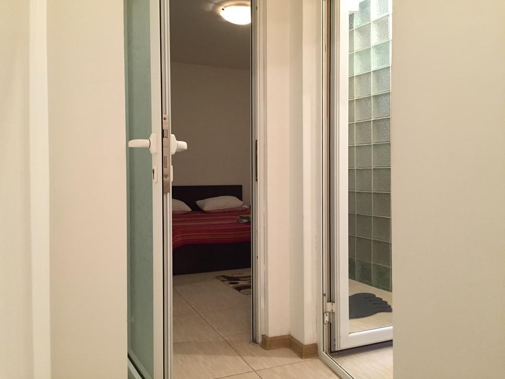 Eli Apartment Galaţi エクステリア 写真